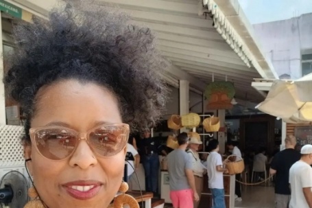 Nữ du khách chia sẻ bí quyết giảm cân thần tốc dù phải đi lại nhiều nước