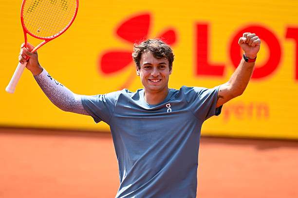 Cobolli lần đầu thắng Zverev theo phong cách hết sức thuyết phục để đoạt vé vào chung kết Munich Open