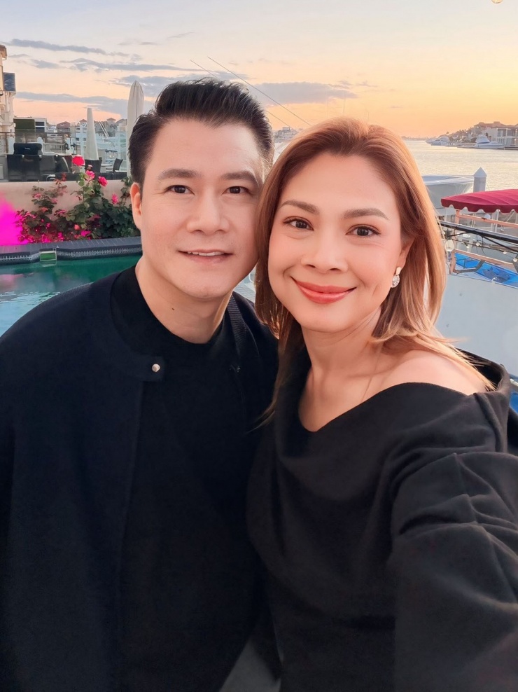 Ảnh sao 19/4: Thanh Thảo thân thiết tình cũ Quang Dũng - 2