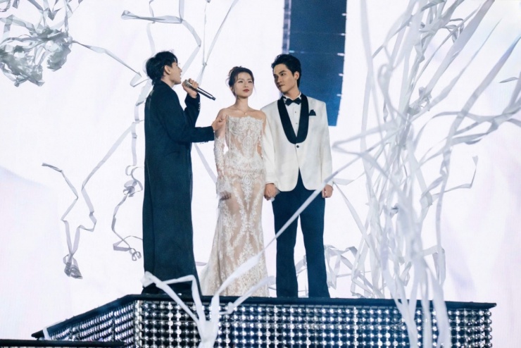 Cặp đôi “phim giả tình thật” Võ Điền Gia Huy - Tam Triều Dâng lại gây sốt - 3