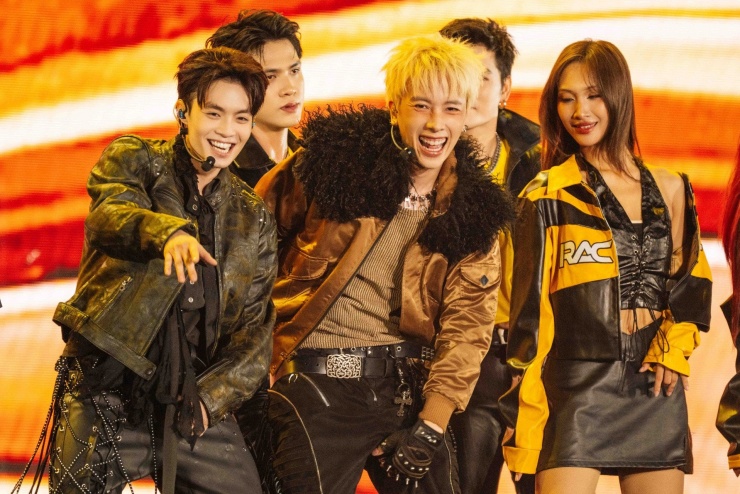 Tiết mục 'Catch me if you can'.