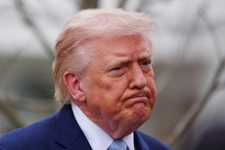 Sức ép kinh tế buộc ông Trump đẩy nhanh đàm phán với Iran - 1