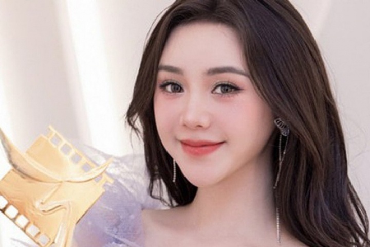 Quỳnh Kool từng áp lực đến mức suýt bỏ nghề diễn