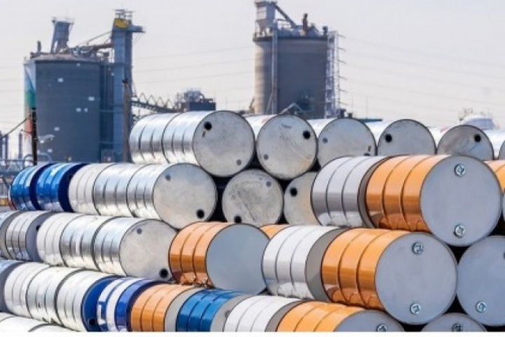 Giá dầu hôm nay 19/4: Giá dầu giảm mạnh nhất trong vòng 2 tuần