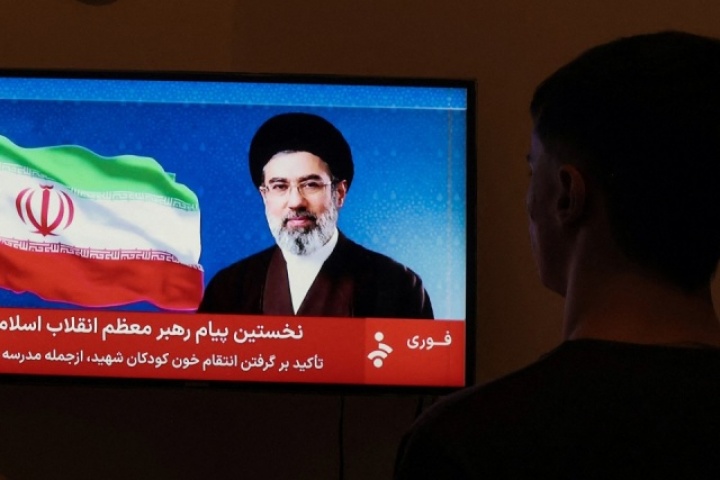 Lãnh tụ Iran cảnh báo Mỹ, Israel về 'thất bại cay đắng'