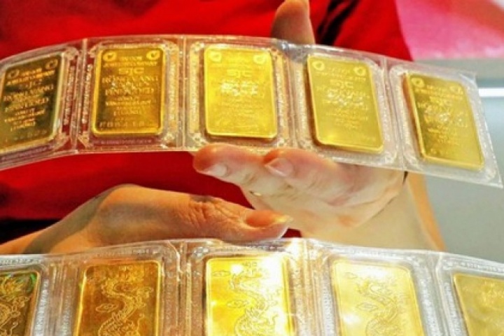 Chốt giá vàng hôm nay ngày 19/4 giảm mạnh, người mua lỗ đậm