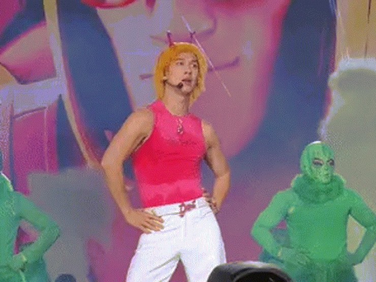 Dàn 'Anh trai say hi' hoá 'em xinh', Negav nói Quang Hùng yêu 6 người cùng lúc