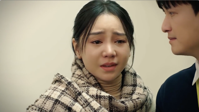 Quỳnh Kool gây ấn tượng khi vào vai Thương trong phim "Bước chân vào đời". Ảnh VTV