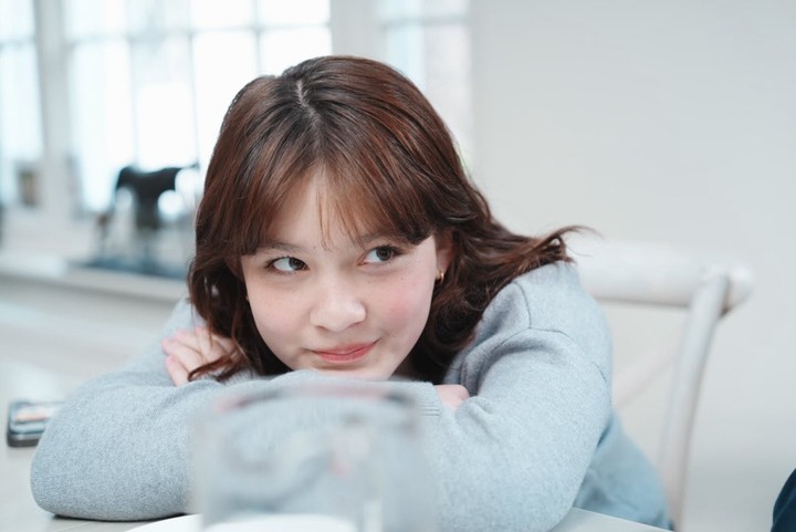 Sao nhí 12 tuổi 'xứ chùa Vàng' đóng phim Việt đang dẫn đầu phòng vé là ai? - 5