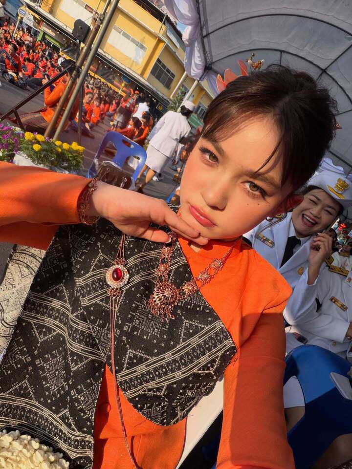 Sao nhí 12 tuổi 'xứ chùa Vàng' đóng phim Việt đang dẫn đầu phòng vé là ai? - 11