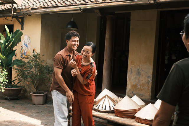 Đời thực trong căn biệt thự mặt phố của nữ NSƯT đóng vai mẹ Thanh Sơn phim 'Đồng hồ đếm ngược' - 1