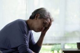 Mẹ di chúc toàn bộ tài sản cho con rể, 3 con trai phản đối dữ dội rồi im bặt khi nghe lý do