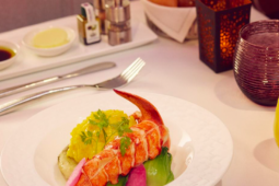 'So kè' độ sang chảnh của khoang thương gia 3 hãng hàng không hàng đầu thế giới