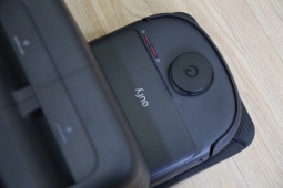 Robot hút bụi, lau nhà có cuộn lăn siêu dài 27cm và khả năng nâng hạ thông minh