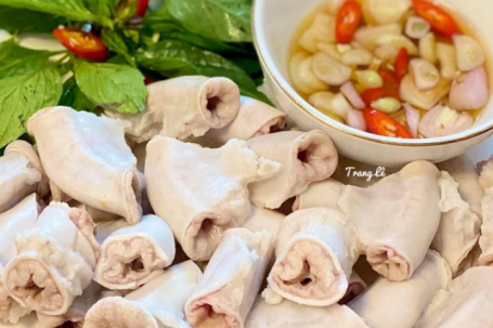 Luộc lòng lợn bao nhiêu phút thì chín và trắng giòn?