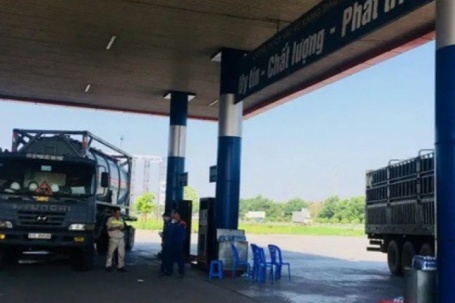 3 doanh nghiệp đầu mối xăng dầu bị phạt
