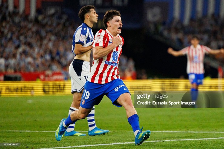 Bàn thắng muộn của Alvarez&nbsp;đưa trận đấu vào hiệp phụ