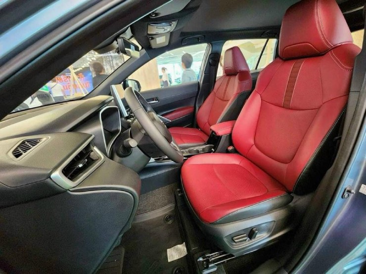 Điểm sáng của Toyota Corolla Cross HEV khiến các đối thủ dè chừng - 4