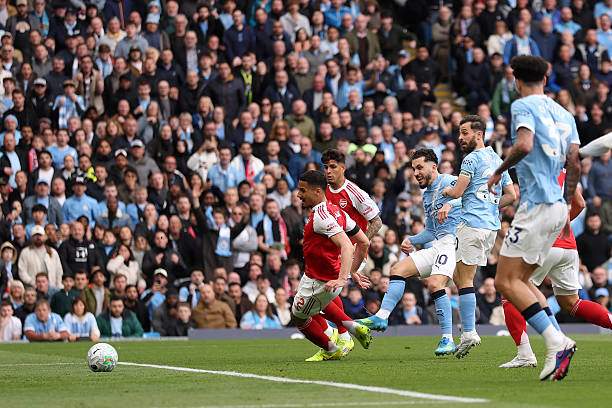 Trực tiếp bóng đá Man City - Arsenal: Havertz đánh đầu sạt xà ngang (Ngoại hạng Anh) (Hết giờ) - 4