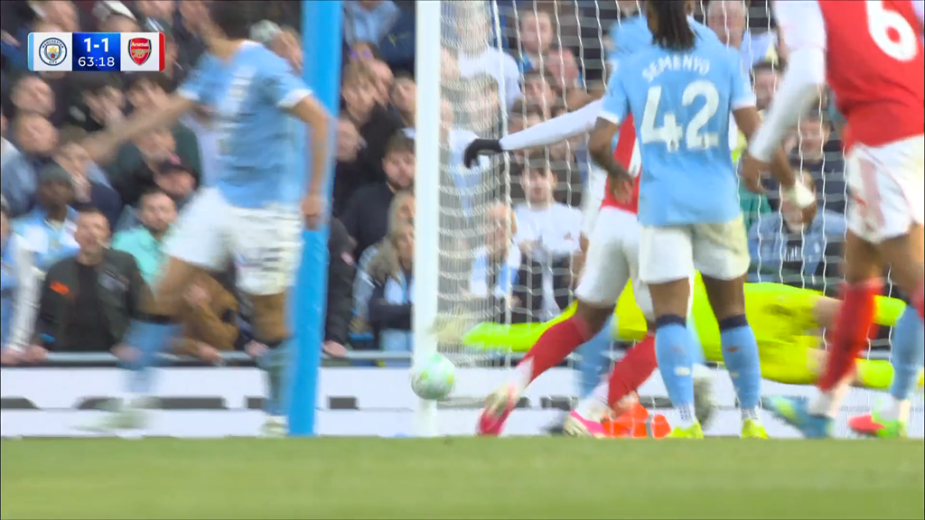 Trực tiếp bóng đá Man City - Arsenal: Havertz đánh đầu sạt xà ngang (Ngoại hạng Anh) (Hết giờ) - 12