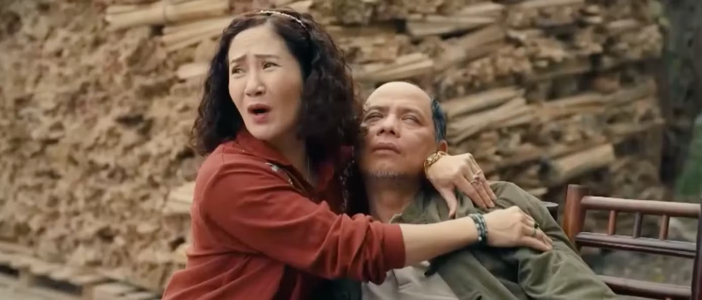 Vợ chồng NSƯT Nguyệt Hằng - Anh Tuấn gây sốt trên màn ảnh.