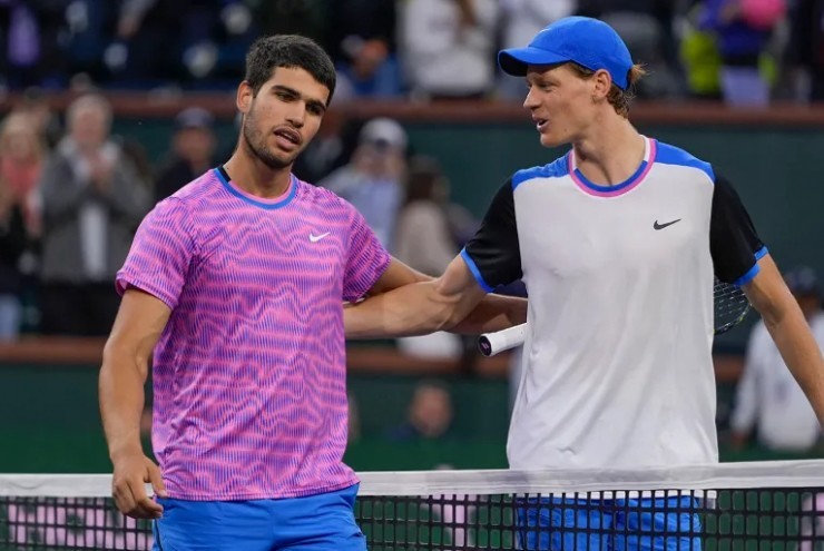 Sinner tăng tốc bỏ xa Alcaraz, Djokovic lập kỷ lục "vô tiền khoáng hậu" (Bảng xếp hạng tennis 20/4)