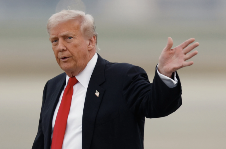 Ông Donald Trump tuyên bố bất ngờ về thỏa thuận với Iran - 1