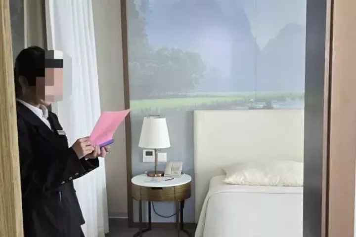 Khốn khổ vì mua căn hộ dịch vụ