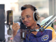 YouTuber 70 triệu fan và hai kỷ lục Guinness