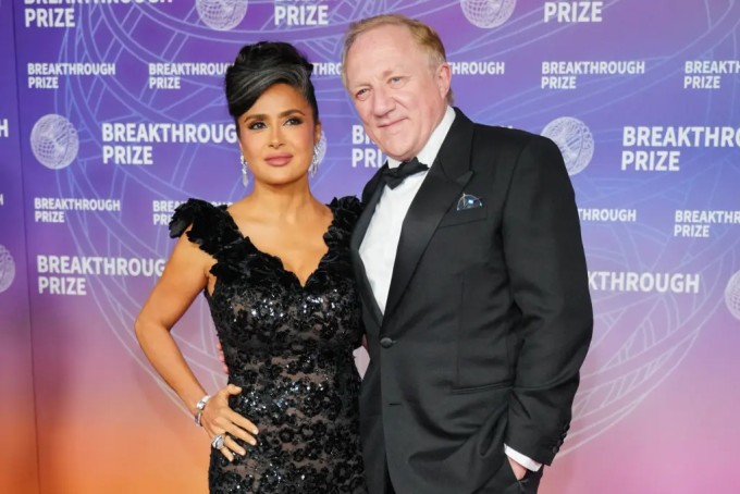 'Gái bốn con' Miranda Kerr khoe sắc vóc quyến rũ bên chồng tỷ phú - 5