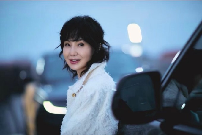 Trương Mạn Ngọc bị 'soi' vì gương mặt khác lạ - 7