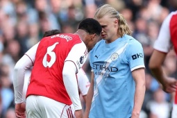 Ngoại hạng Anh nói rõ lý do Gabriel húc đầu vào Haaland nhưng thoát thẻ đỏ