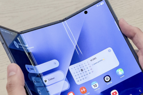 Galaxy Z TriFold 2 sẽ là bản ‘lột xác’ smartphone gập ba