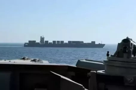 Mỹ thu giữ tàu Iran là dấu hiệu của một đợt tấn công quân sự mới?