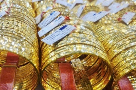 Kiến nghị cho doanh nghiệp được vay vàng trong dân với lãi suất thỏa thuận