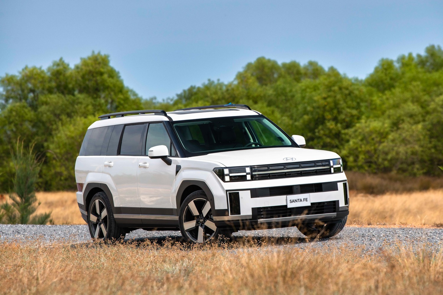 Hai mẫu SUV giá chênh cả trăm triệu vẫn khó chọn vì nhiều ưu điểm - 5