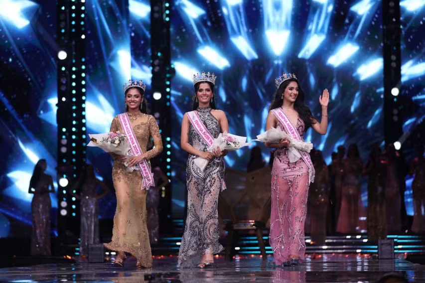 Sadhvi Sail đến từ bang Goa - nơi được xem là một trong những điểm đến quyến rũ nhất của Ấn Độ với những bãi biển và hàng cọ dài. Cô đã vượt qua 29 đối thủ đến từ các bang để giành vương miện.