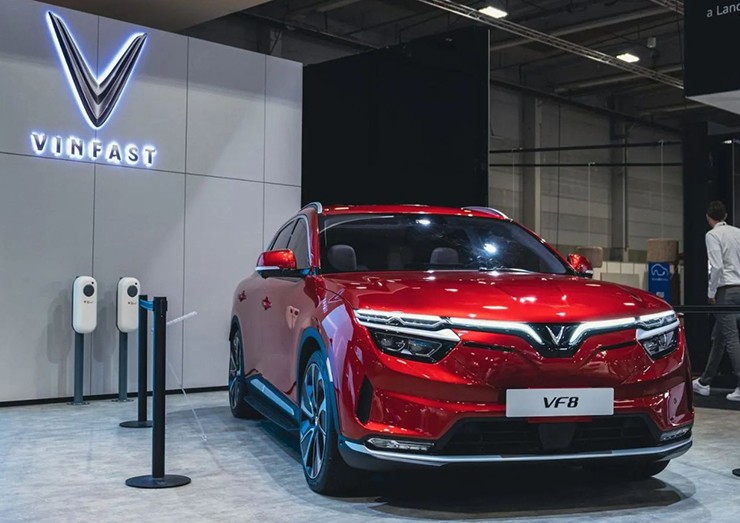 Giá xe VinFast VF 8 cập nhật tháng 4/2026 - 1