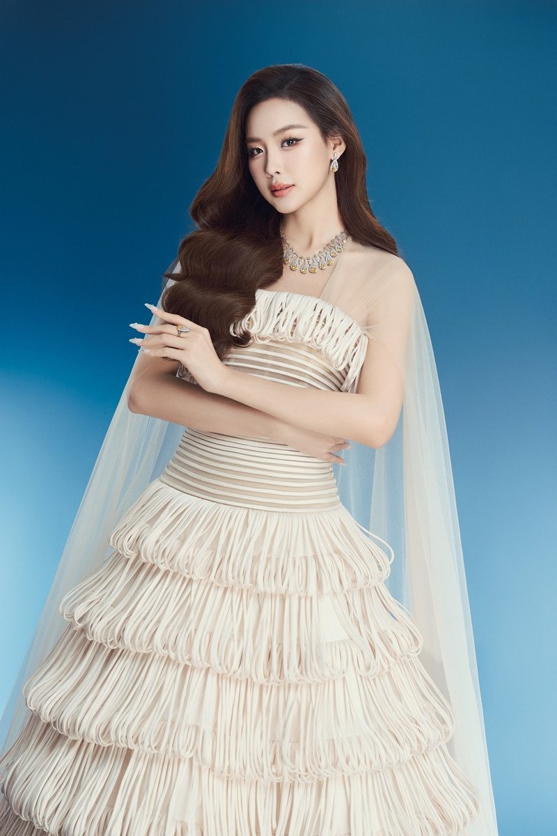 Hoa hậu Bảo Ngọc