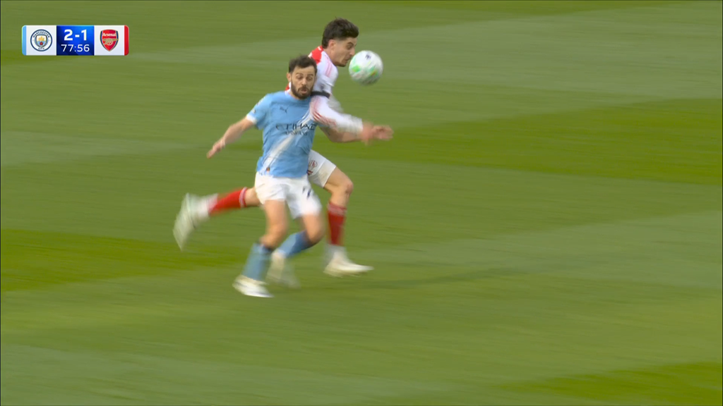 Trực tiếp bóng đá Man City - Arsenal: Havertz đánh đầu sạt xà ngang (Ngoại hạng Anh) (Hết giờ) - 17