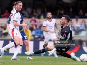 Đua Serie A nghẹt thở: Milan thắng tối thiểu, củng cố vị trí nhì bảng