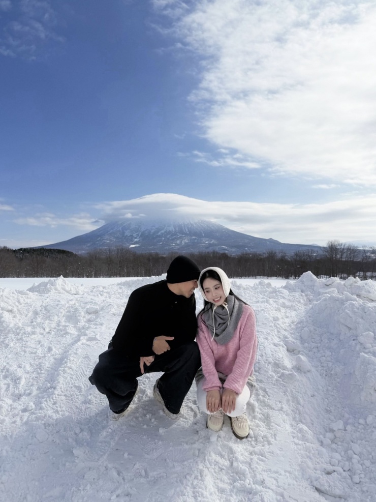 Ảnh sao 21/4: Nhã Phương muốn 'trọn đời nói nhiều' bên Trường Giang - 4