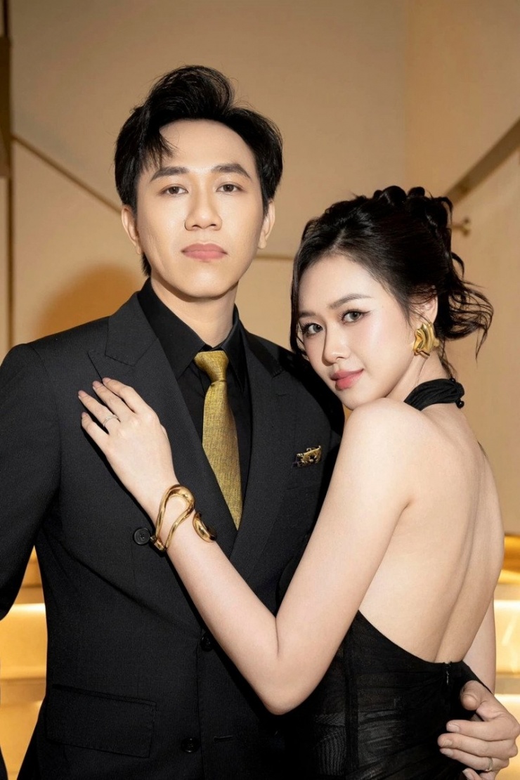 Trác Thúy Miêu bỏ về và loạt sao Việt bị đuổi khéo trên thảm đỏ - 7