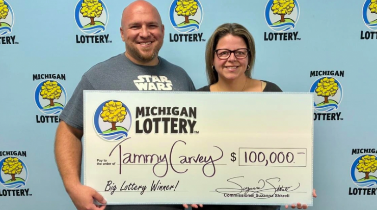 Trúng xổ số 100.000 USD nhờ AI - 1