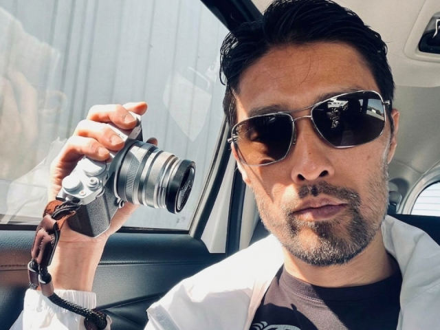 Ngoại hình Johnny Trí Nguyễn tuổi 52