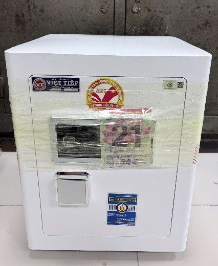 Chiếc két sắt các đối tượng dùng để đựng “thiên thạch”