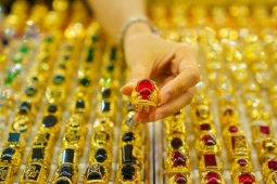 Giá vàng hôm nay 21/4: Vàng SJC, vàng nhẫn Bảo Tín Minh Châu, Bảo Tín Mạnh Hải, Phú Quý, Doji tăng bao nhiêu?