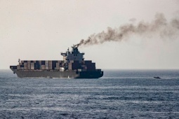 Iran yêu cầu Mỹ thả tàu Touska, cảnh báo 'hậu quả nghiêm trọng'