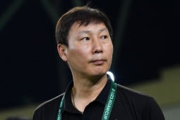 Tuyển Việt Nam: Nhiều vốn, chỉ sợ HLV Kim Sang Sik không 'tất tay'