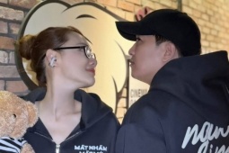 Ảnh sao 21/4: Nhã Phương muốn 'trọn đời nói nhiều' bên Trường Giang